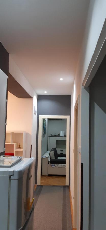 Cozy Apartment Mihaela With Balcony, Near Park Marjan & Old Town - Quiet Neighborhood Spalato Esterno foto