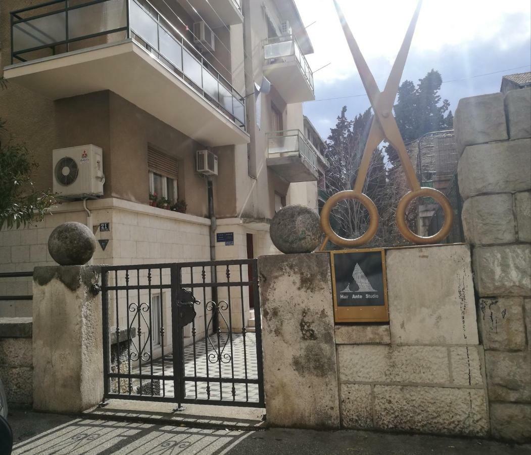 Cozy Apartment Mihaela With Balcony, Near Park Marjan & Old Town - Quiet Neighborhood Spalato Esterno foto